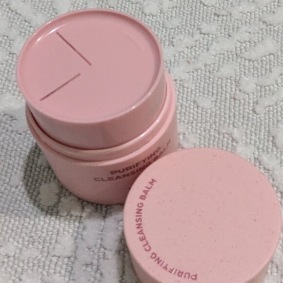 Pink Korean Skincare Bundle - Picture 5 of 12